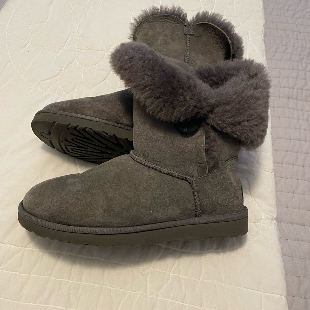UGG Women's Charcoal Shearling Boots
